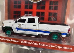GREENLIGHT 2020 DODGE RAM 2500 PICKUP TRUCK ARIZONA FIRE GREEN MACHINE CHASE MIP - Picture 1 of 6