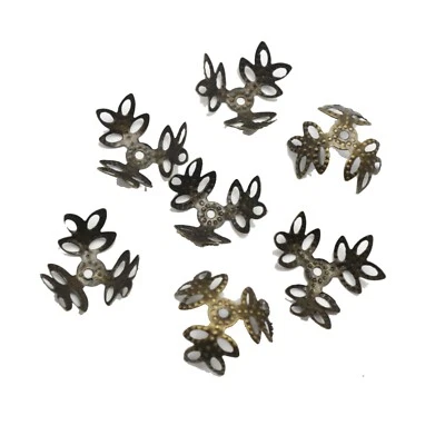 Cuentas de bronce de 3 pétalos para joyería de flores tapas de 14 mm para cuentas de 12 mm-18 mm 200 un. Foto 1 de 4