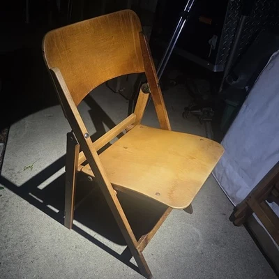 Винтажный складной боковой стул середины века - Изображение 1 из 4