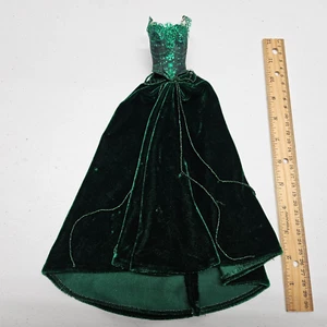 2004 HOLIDAY BARBIE DRESS Special Edition Green Formal Ball Gown - BEAUTIFUL! - Picture 1 of 7