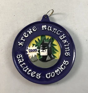 The Krewe Of Munchkins 2 1/2" Salutes The Comics Medallion Mardi Gras 2009 - Imagen 1 de 7
