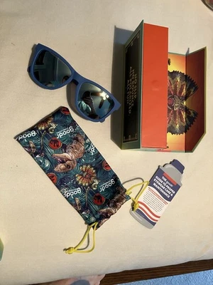 Очки солнцезащитные Goodr - Jurassic Park BINGO DINO DNA 30-я годовщина. Ограниченный выпуск - Изображение 1 из 4