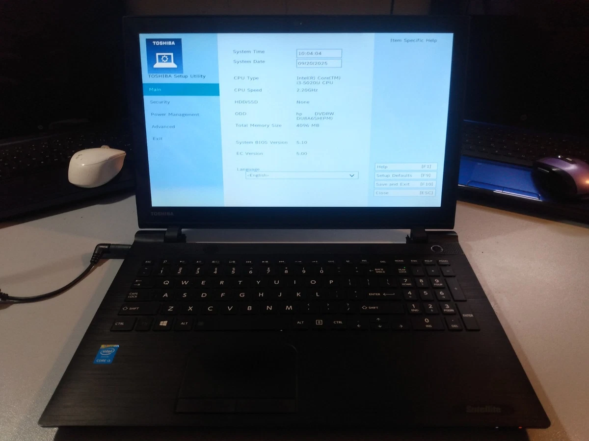 東芝i3-6100U SSD256GB/8GB　FHD Blue-Ray 東芝i3-6100U SSD256GB/8GB FHD Blue-Ray