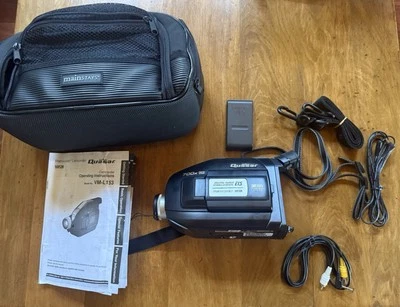 Quasar Camcorder VM-L153 - Image 1 of 4