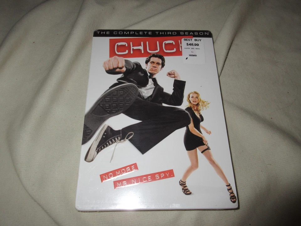 Chuck: The Complete Third Season DVD's NEW Zachary Levi Yvonne Strahovski Sealed Foto 1 de 3