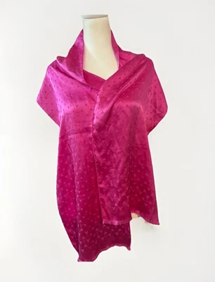 Cachecol Fendi 100% seda rosa 60” X 12” autêntico - Imagem 1 de 4