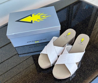 Volatile Riverside Beige Croco Slip On Wedge Sandals Size 11, NWB - Image 1 of 4