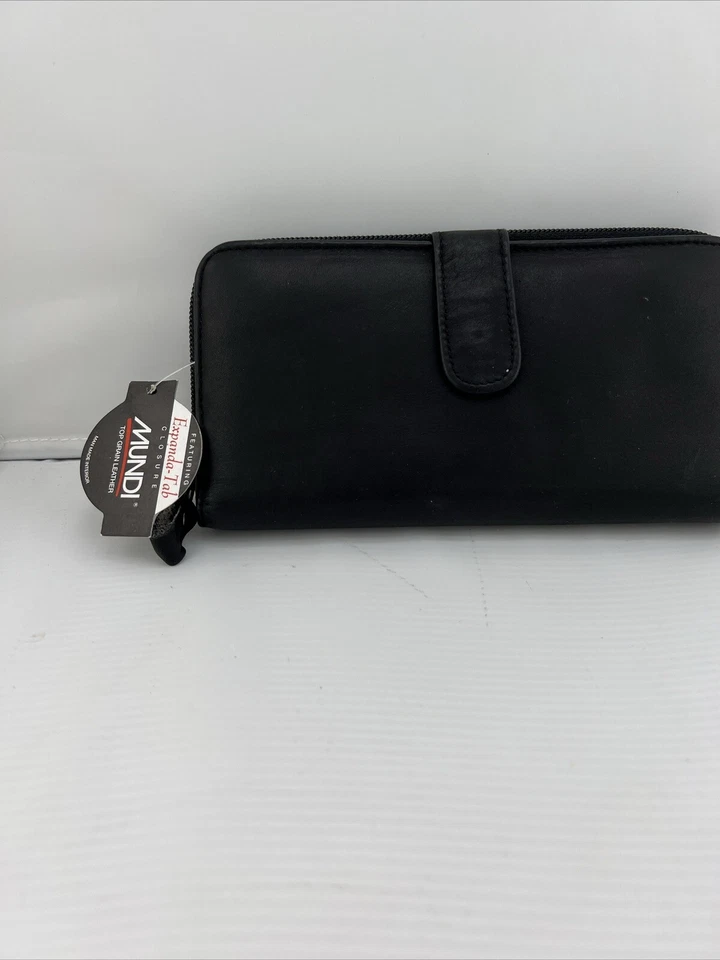 Mundi Wallets Women's My Big Fat Clutch Wallet With Pockets Sh3 Camel