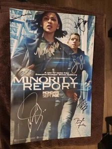 Minority Report Hand Signed Poster By 7 Stark Sands Meagan Good Wilmer SDCC  - Picture 1 of 6