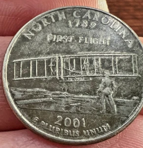 2001-P   NC Quarter Black Beauty Error Coin  Improperly Annealed Planchet Error  - Picture 1 of 12