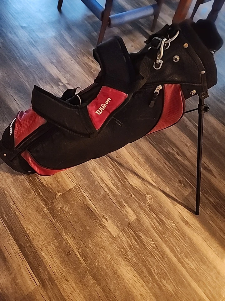Wilson Profile Youth Golf Bag Stand 4-Way Blue Black /Red - Image 1 of 4