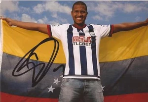 FOTO RETRATO 6x4 firmada por Salomon Rondon West Brom + certificado de autenticidad - Imagen 1 de 1