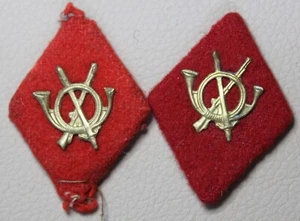 * PAIR COLLAR BADGES WORLD WAR TWO PERIOD EUROPEAN? #DFH70 - Picture 1 of 5