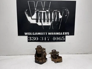 00-06 01 02 03 04 05 Left & Right Motor Mount Bracket Jeep Wrangler 4.0 CC 19 - Picture 1 of 6