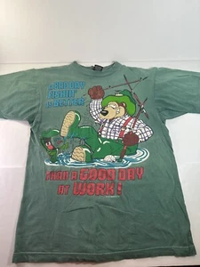 Vintage 90’s Sun Sportswear Bear Fishing Tee Adult MED Green BIG Graphic RARE! - Picture 1 of 9