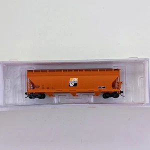 InterMountain 67054-xx N Scale ACF 4650 Cu Ft 3-Bay Hopper - Far Mar Co - Picture 1 of 2