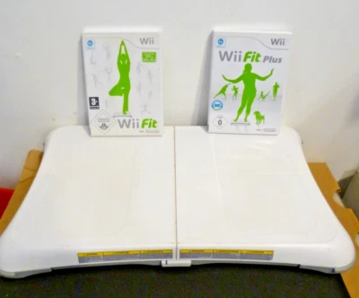 Nintendo Wii Balance Board (BUNDLE) mit Wii Fit +Wii Fit Plus  Spiele /Fitness - Bild 1 von 3