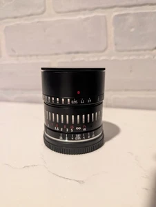 TTArtisan 50mm f0.95 (L Mount) - Picture 1 of 3