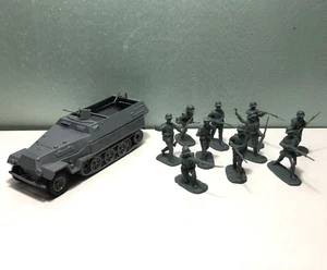 Airfix soft plastic German Hanomag & AIP German Infantry #3 - Picture 1 of 5