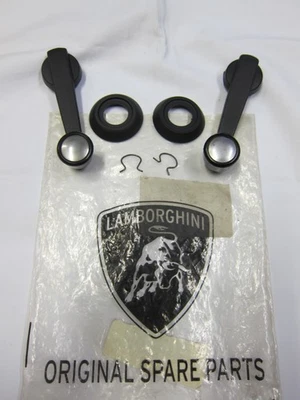 兰博基尼 Countach LP400 寡妇绕组门曲柄原装对 + 边框夹 — 第 1/4 张图片