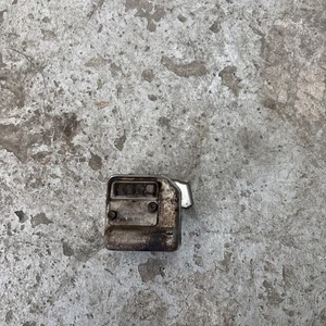 Stihl Ms170 Ms180 1130 Petrol Exhaust muffler assembly plate bolts - Picture 1 of 4