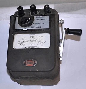 JAMES BIDDLE MAJOR MEGGER MODEL 21158 HAND CRANK VINTAGE WORKS - Picture 1 of 3
