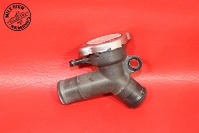 2004 HONDA CBR1000RR CBR 1000RR RADIATOR CAP W FILLER NECK ELBOW JOINT Foto 1 de 4