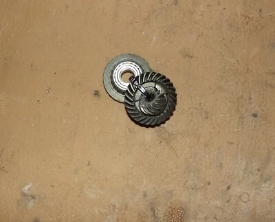 Honda 9.9 HP 4 Stroke Gear Set Assembly PN 41140-ZW9-000,41151-ZW9-000 - Image 1 of 3