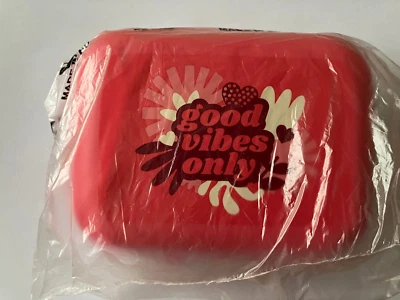 BOITE BETISES ROSE  Tupperware NEUF - Photo 1/2