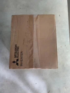 1 pieza Nuevo Convertidor de Frecuencia Mitsubishi FR-E840-0300-4-60 15 KW En Caja Marca - Imagen 1 de 3