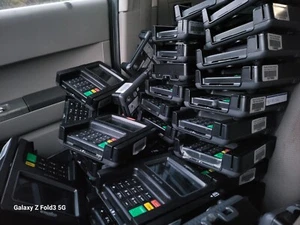 Lot of 10 Ingenico ISC Touch 250 Credit Card Terminal Reader ISC250-31T2591B - Picture 1 of 6