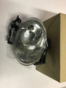 New Genuine Hyundai Santa Fe Front RH Foglamp  92202-2B000  922022B000  - Picture 1 of 6
