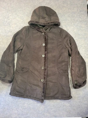 Chaqueta pesada de gamuza de invierno Big Chill Parka con capucha marrón botón niñas mediana Foto 1 de 4