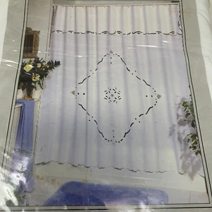 New Omusa Mayrelis White 100% Cotton Scallop Embroidered Shower Curtain 70 x 72 - Picture 1 of 5