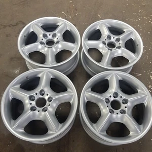 Alufelgen Original BMW X5 7,5x17 ET40 5x120 109615913 - Bild 1 von 6