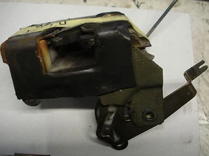 DISCOVERY 1 O/S/R DOOR LATCH (MTC9204) - Picture 1 of 2
