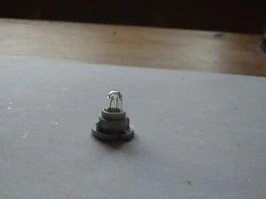 Saab 9 3 SAAB 9 5 BULB AND BULB HOLDER for SID DISPLAY IN THE DASHBOARD UNIT - Picture 1 of 2