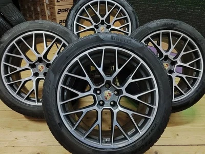 Original Porsche Macan 20 Zoll RS Spyder Winterräder + RDKS 95B601025DS - Bild 1 von 4