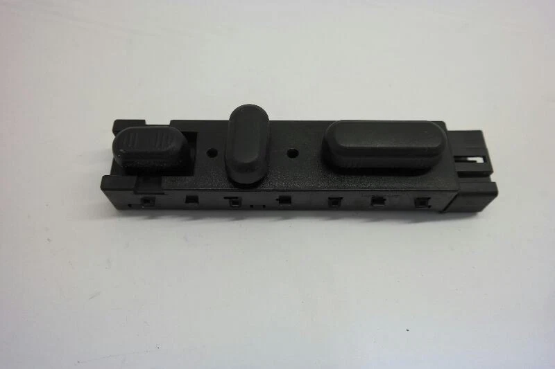 2011 Lincoln MKZ LH Left Front Driver Seat Switch - Image 1 of 4