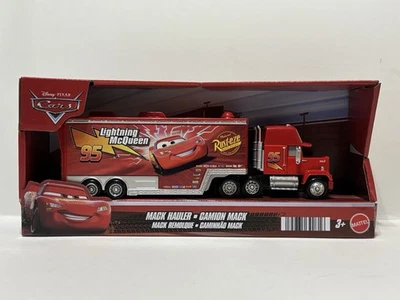Remolque de camión Mack Hauler Cars de Disney Pixar Cars 1 rojo Rusteze semi cabina 1:55 Foto 1 de 4