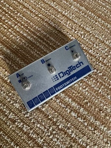 Digitech FS300 A-B-C-Fußschalter | wie Neu | silber - Bild 1 von 2