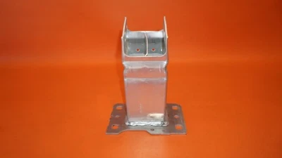 SOPORTE REFUERZO DELANTERO IZQUIERDO AUDI A4 2017 2018 2019 8W0887133A OEM Foto 1 de 4