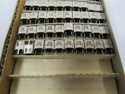 (10 NEW) Toko Variable Coil Inductor 3.3uH 7.96MHz Qmin:55 6x6mm 332PN-T1018Z - Image 1 of 2