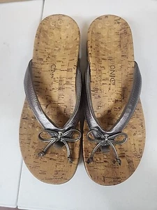 Vionic Sandal Womens Sz 10 Rest Bella Arch Support Toe Post Orthaheel Technology - Picture 1 of 4