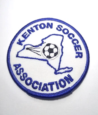 Parche Vintage KENTON SOCCER ASSOCIATION Bordado 3" Diámetro Nuevo Antiguo Stock Foto 1 de 4