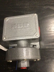 INTERRUPTOR DE PRESIÓN SOR CON ACCESORIOS #12NN-K4-N4-B1A-TT 5-6,0 PSI - Imagen 1 de 7