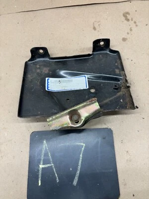 Nuevo Chevrolet Camaro Firebird 1967 1968 bandeja de batería soporte de montaje Trey Nova 67 Foto 1 de 4