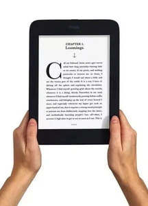 Barnes & Noble NOOK GlowLight Plus eReader - 7.8" - 8GB BNRV700 Waterproof - Picture 1 of 12