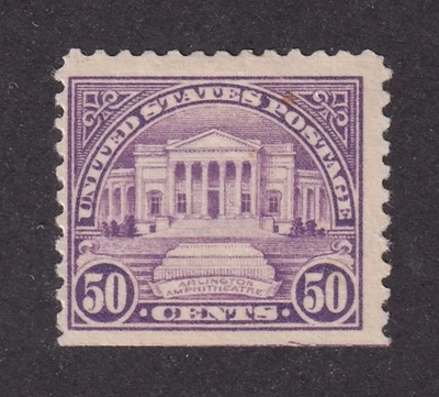 SELLOS DE MATT SCOTT #570 "ANFITEATRO DE ARLINGTON" EDICIÓN DE 50 CENTAVOS 1923, MH CV $35 Foto 1 de 3