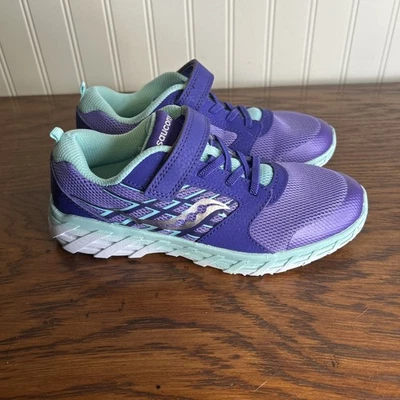 Saucony Unisex Kids Shoes Wind 2.0 Size 2.5 Wide New Without Box Never Worn! - Image 1 of 4